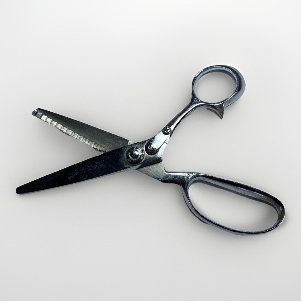 Vintage Sure Cut Pinking Shears With Original Box