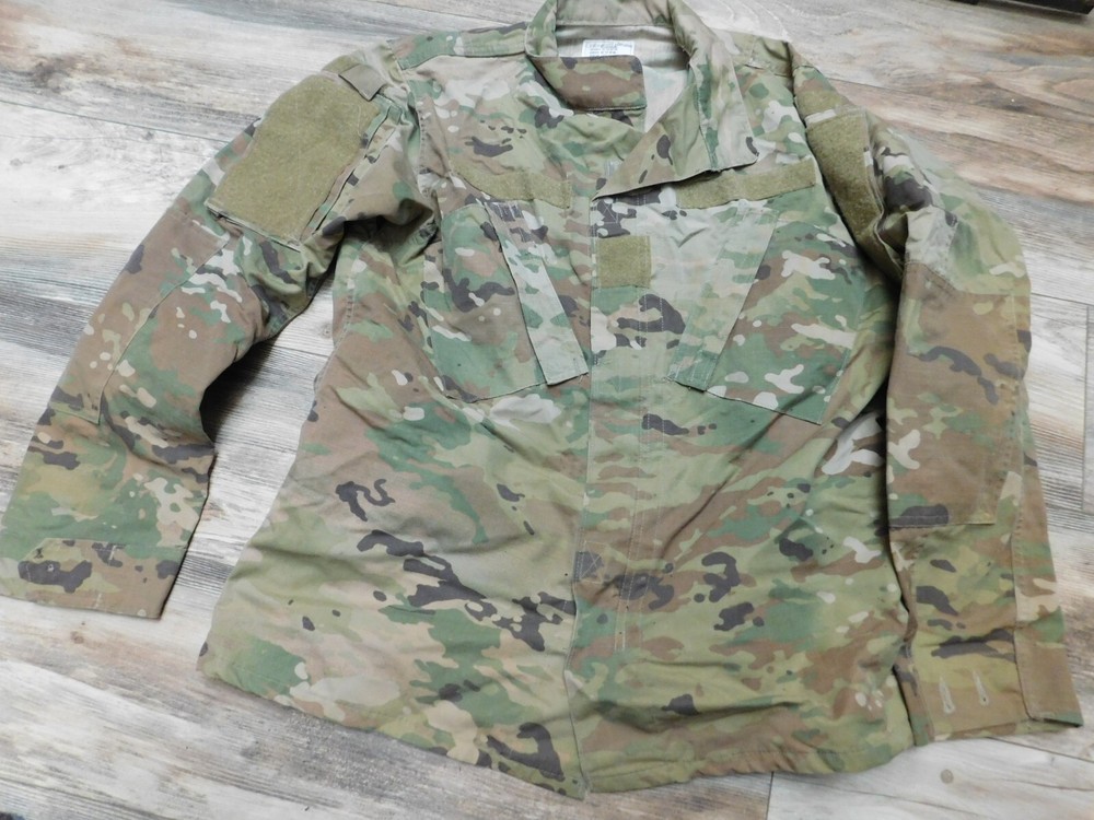 US ARMY OCP FEMALE COAT SZ 36 - REGULAR