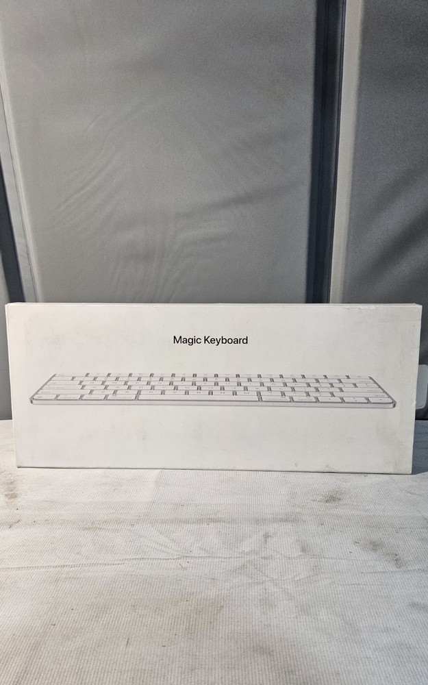 ¥Apple Magic Keyboard A3203/ MXCL3LL/A OPEN BOX
