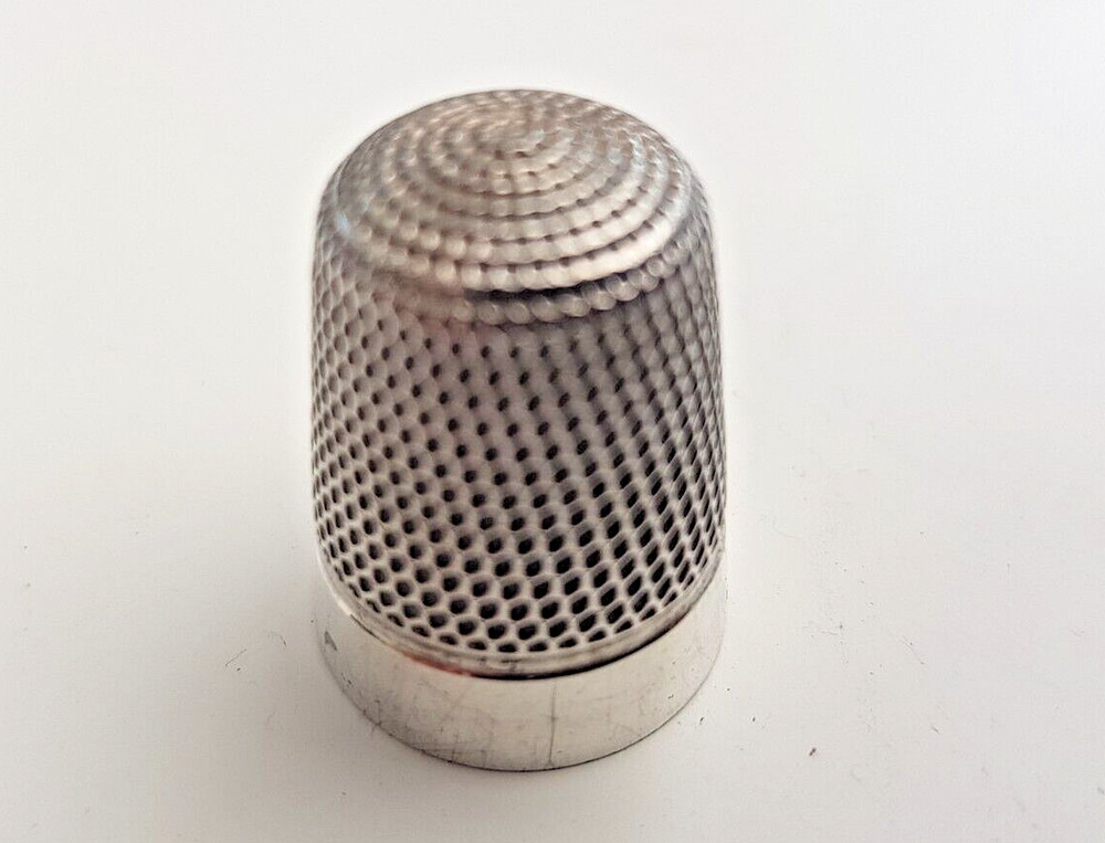 6 Assorted Birmingham hallmark silver thimbles