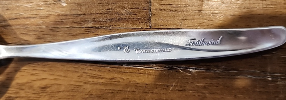 Southwind by Towle Sterling Silver Teaspoon 6" Flatware - 31 grams
