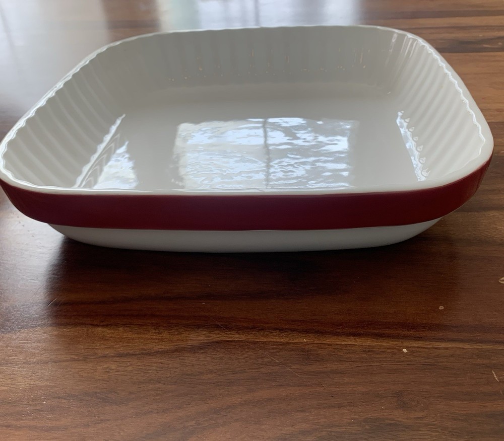 KitchenAid White Red 2 Qt Square Ceramic Bakeware Casserole Dish Baking Pan