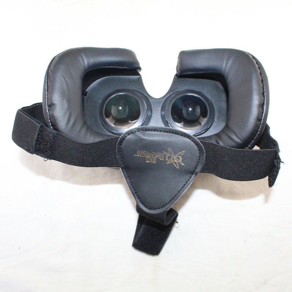 Dynamic Virtual Viewer DVV 3D Glasses Virtual Reality VR Headset Player Tested