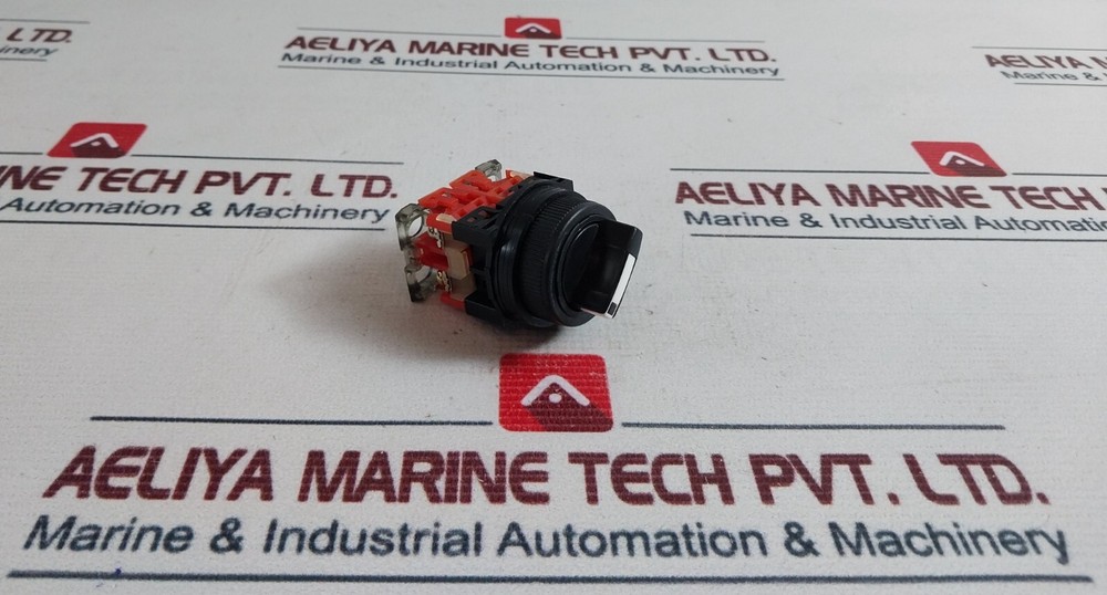 Fuji Electric AR30PR-202B Selector Switch 250V 6A