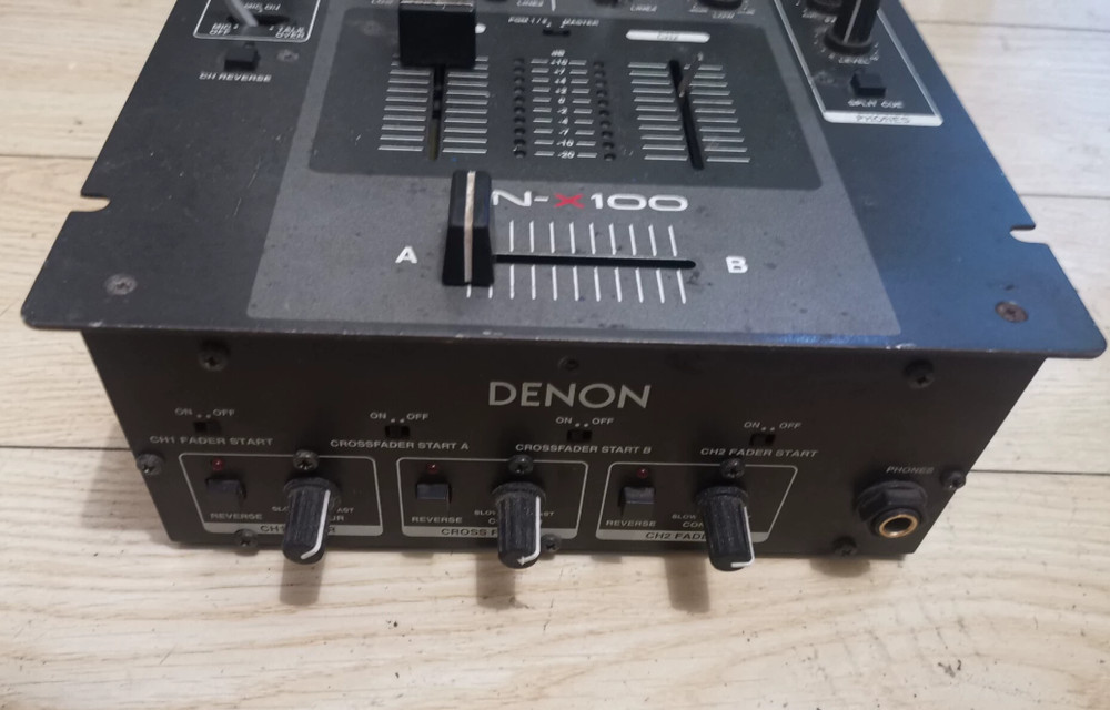 1pcs DENON DN-X100 Mixing Console