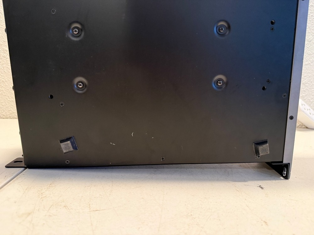 Tapco Juice Model J-1400 Power Amplifier 120Vac