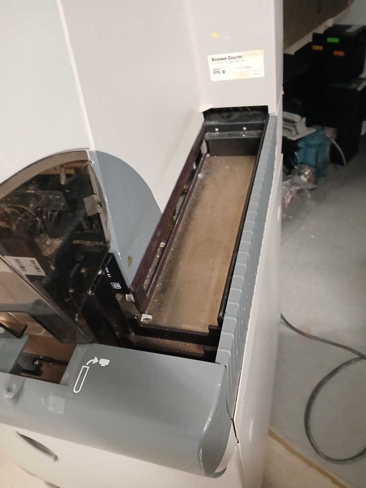 Beckman Coulter DxH 800 Cellular Analysis System with Computer/Software