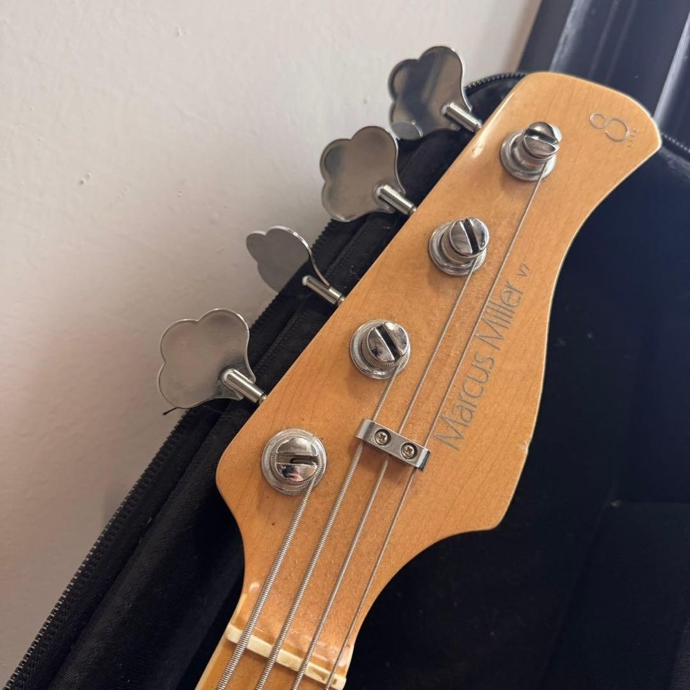 Sire Marcus Miller V7 Electric Bass 4-String