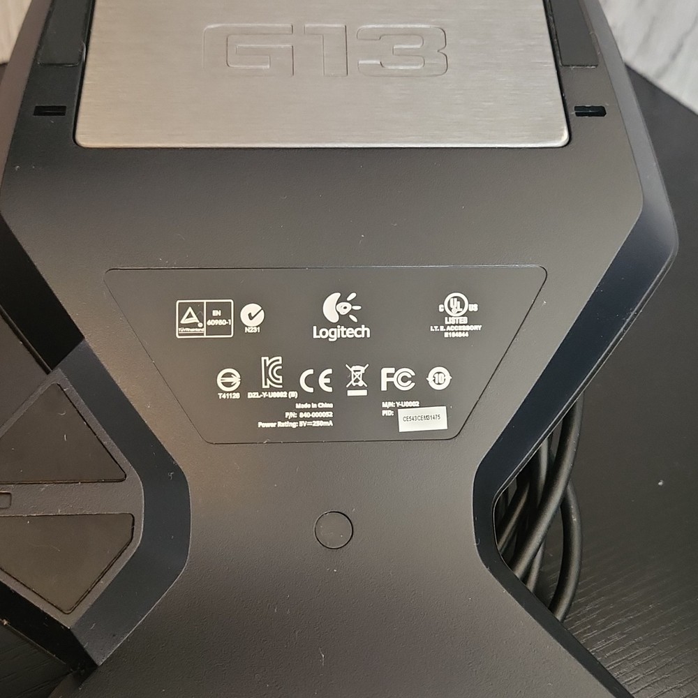 Logitech G13 Gaming Keypad Wired USB Programmable LCD Display Joystick Black