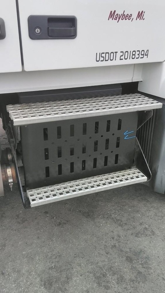 Replaces 2012 VOLVO VNL DPF COVER ,  OH