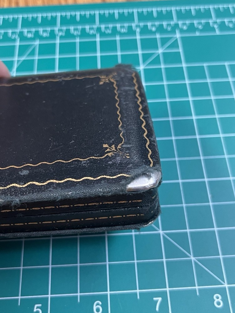 WWII Distinguished Flying Cross Box / Case