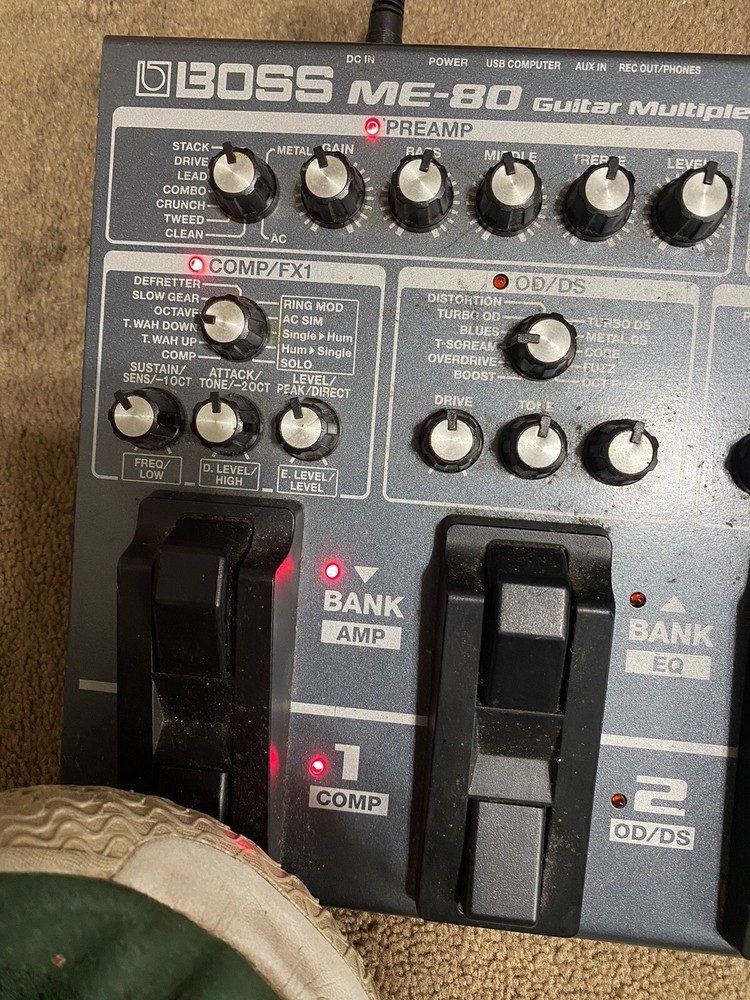 BOSS ME-80 Guitar Multiple Effects Pedal Board - Tested