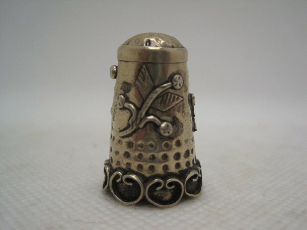 Vintage Silver Thimble with Applied Leaf and Berry Design