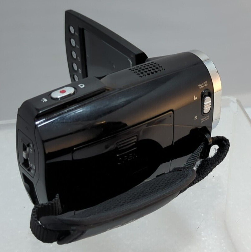 Vivitar DVR 947HD Video Camera - Black