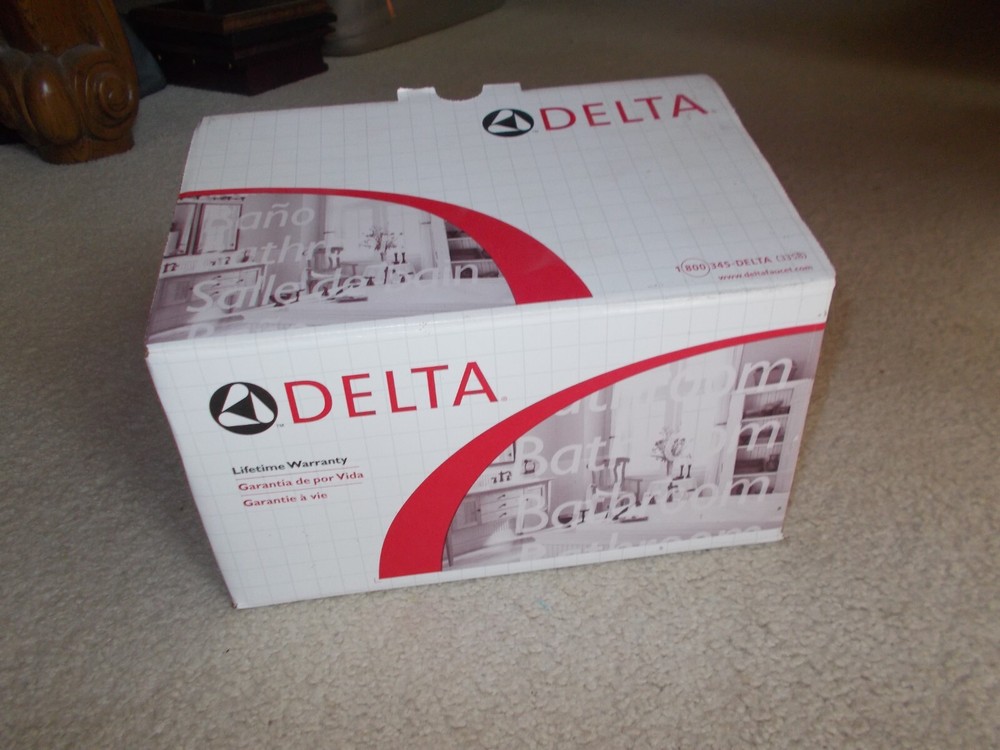 DELTA 2522-MPU TWO HANDLE LAVATORY WITH POP -UP