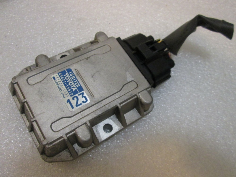 88-93 TOYOTA LEXUS OEM IGNITER 89621-12010 IGNITION MODULE *123*