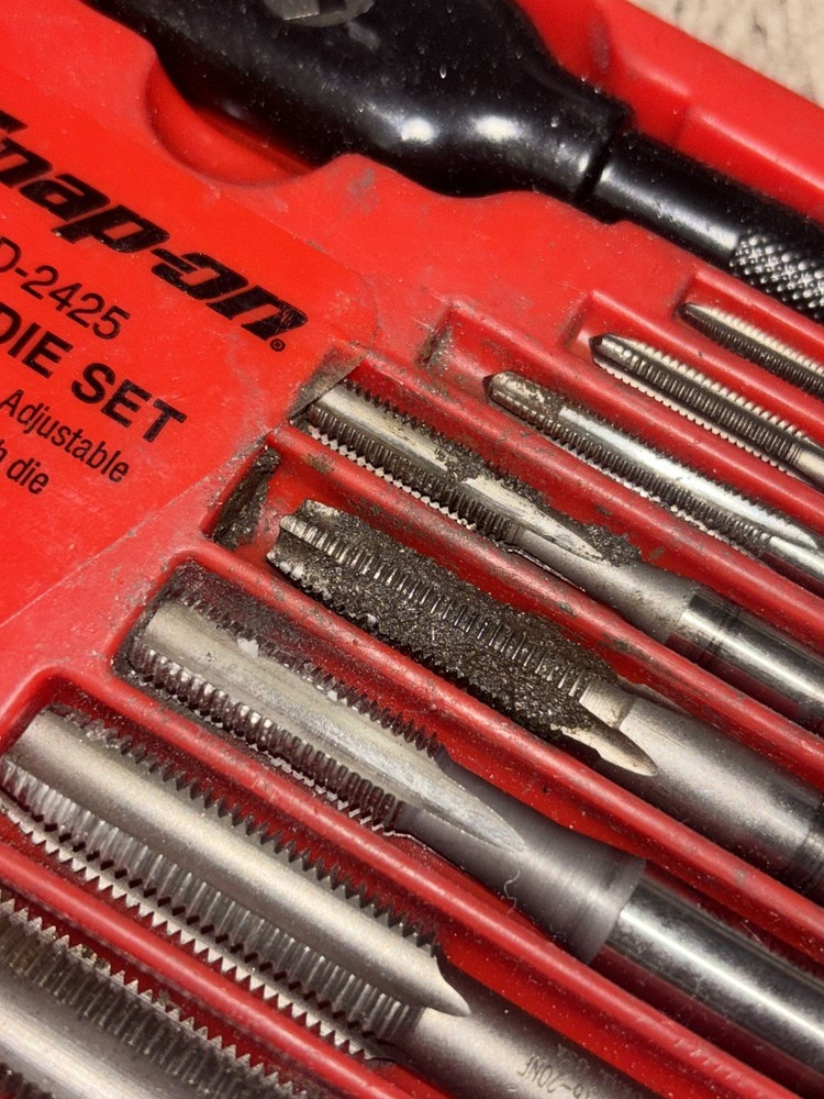 Snap-On TD-2425 Tap & Die Set with Double Hex Complete Set