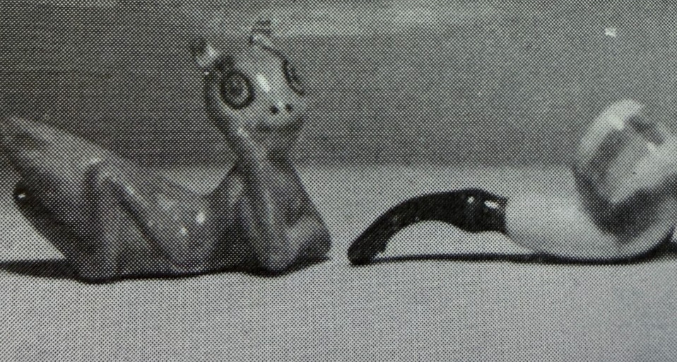 VINTAGE CALIFORNIA CERAMIC MOLD #343 BUG PIPE WORM