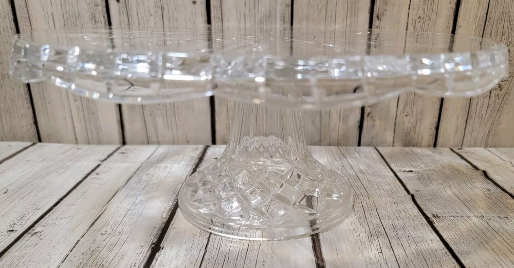 Vintage Fostoria Leaf Pattern Round Cake Pie Stand