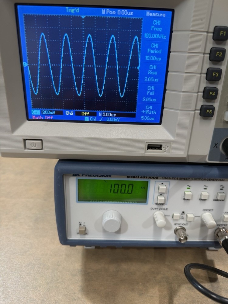 B&K PRECISION 4013 DDS-12MHz DDS Sweep Function Generator In Box, w/BNC Cable