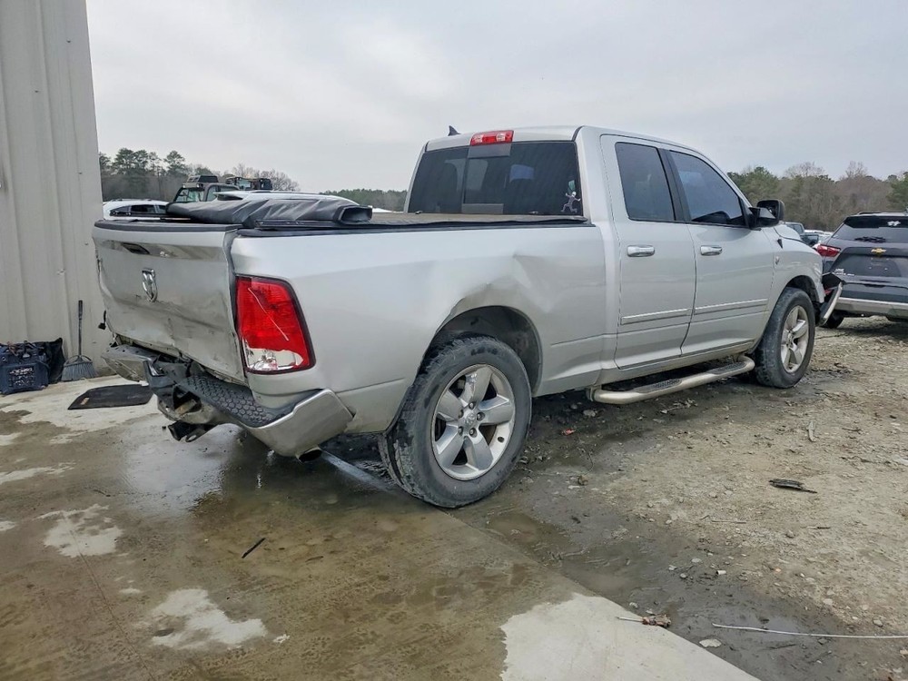 TDODR1500 2016 Glove Box 4982847