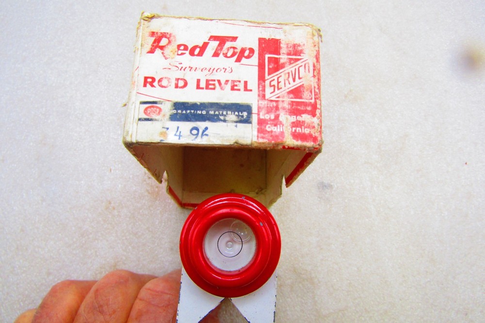 Surveyor's Rod Level by Post, Red Top