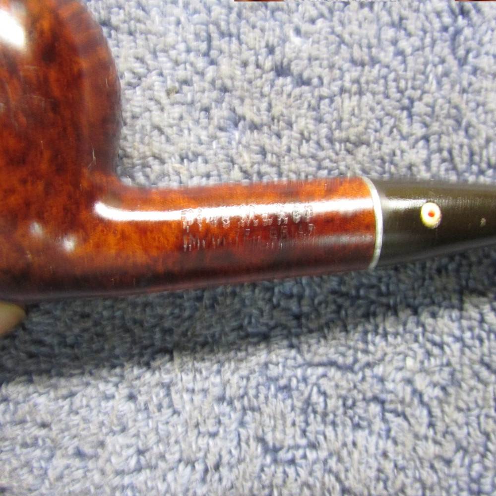 Smoking Pipe: Pipe Maker Imported Briar