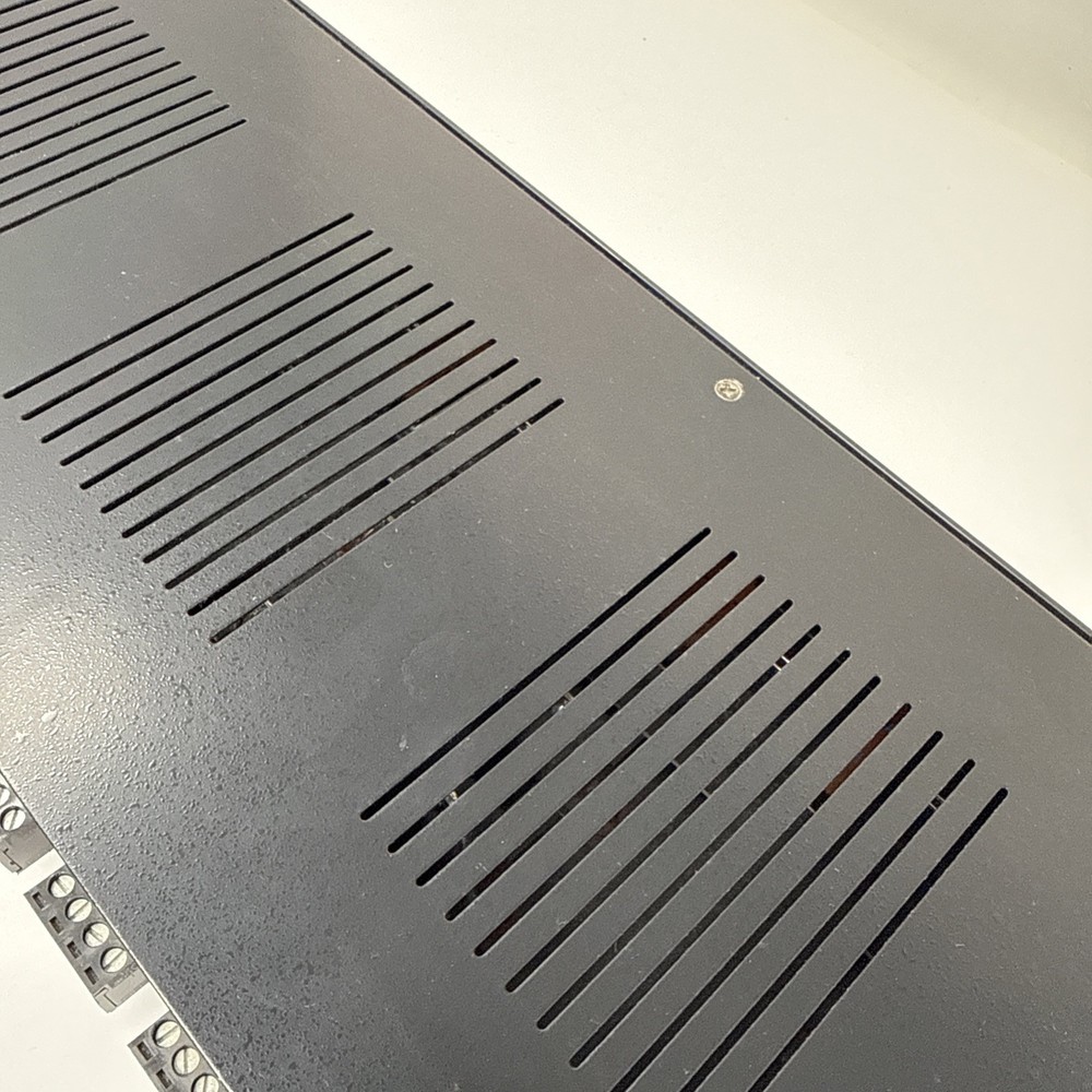 SpeakerCraft 8-Zone Multiroom Speaker Selector S8DC