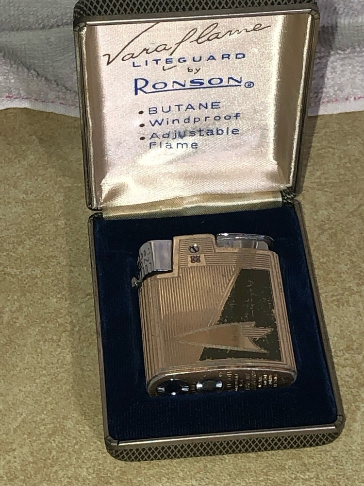 Vintage Ronson Varaflame Liteguard Butane Lighter with Case Untested As-Is