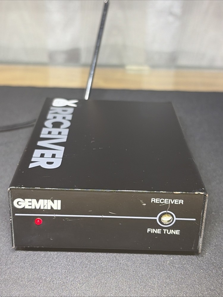 VTG Gemini Rabbit Videocaster Rcvr & Transmitter, Powers Up and Works!!