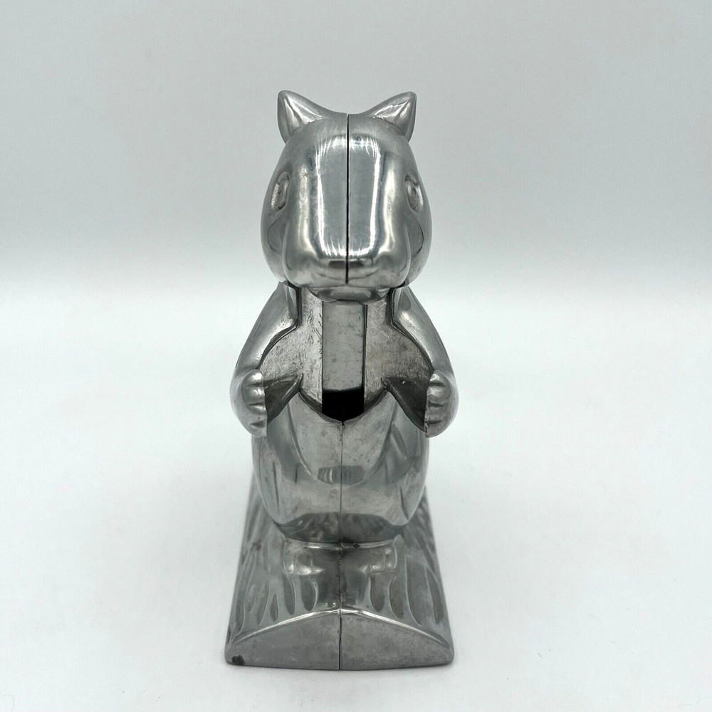 Squirrel Nutcracker Davy Crackit Cast Aluminum Silver Tone Lever Tail Retro