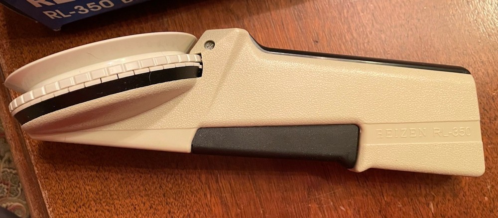 Reizen RL-350 Braille Labeler Used for Accessibility Labeling