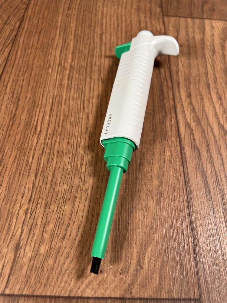 BioRad Adjustable Volume Micropipetor, 20-200 μl