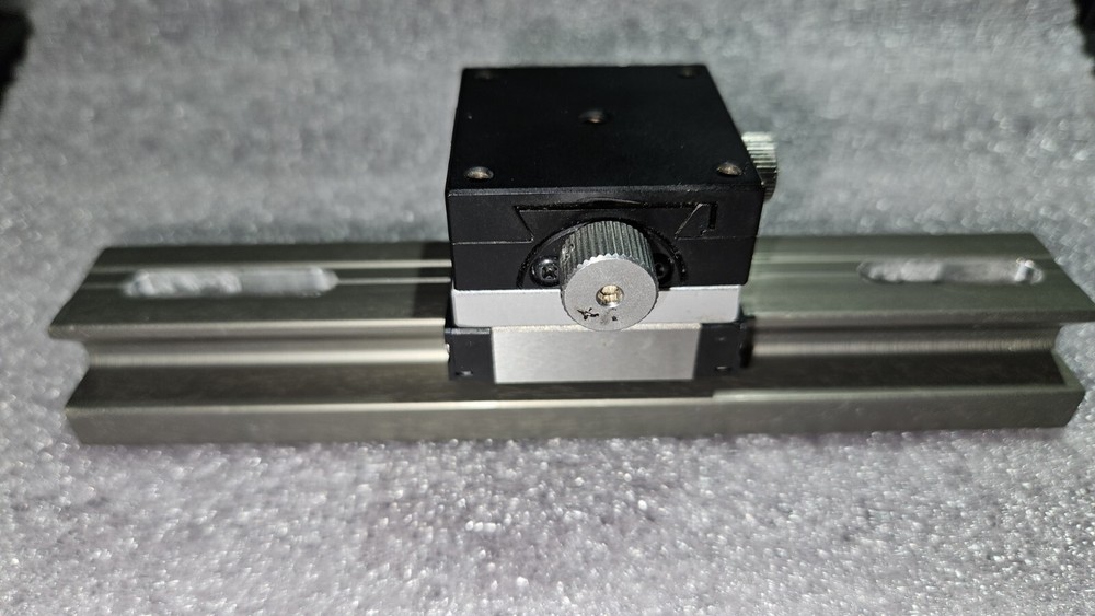 OptoSigma +/- 20 Degree Goniometer. SSEBW 14, Linear Bearing Guide