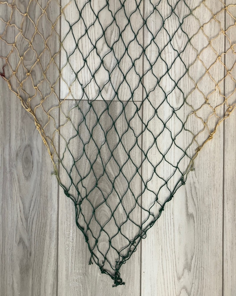 MULTICOLORED CAMOUFLAGE BODY NET