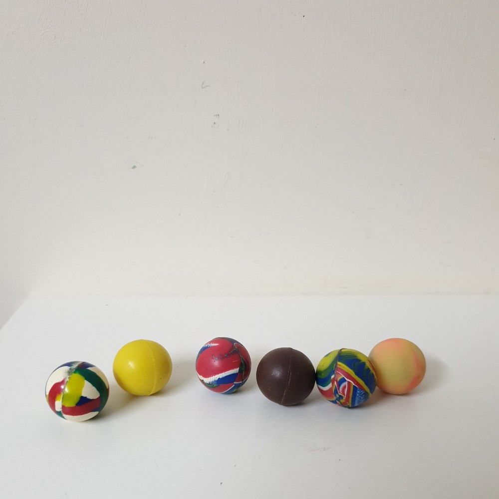 6 x Assorted Vintage Bouncy Balls