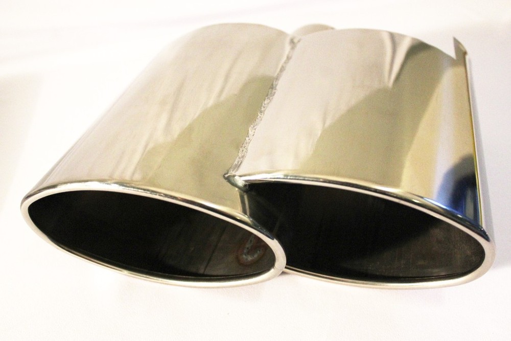 Universal Stainless Oval Slash Cut Tailpipe R H Side Right Hand Trim
