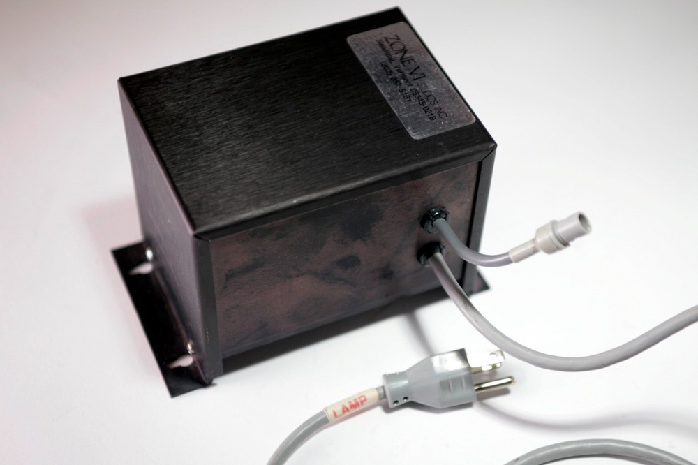 Zone VI Studios power source for Cold Light head high voltage stabilized power