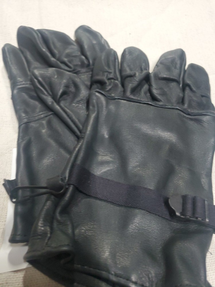 Bin Light Duty Black Leather D3A Gloves USGI Size 4 ( Medium) NOS
