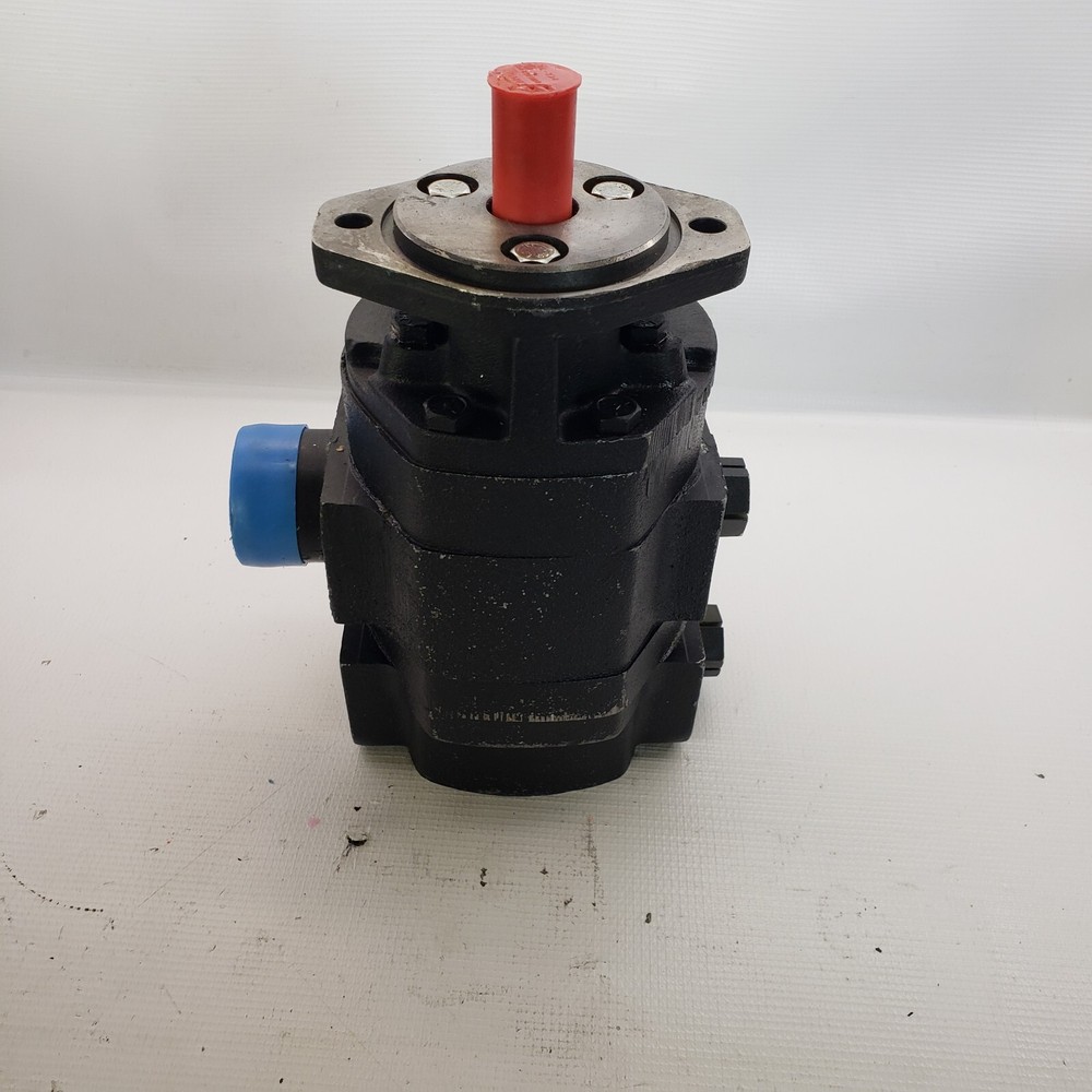 5542 E6 Hydraulic Pump