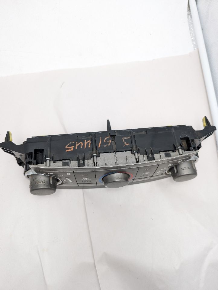 Used A/C Selector Switch fits: 2008 Toyota Highlander front automatic control AC