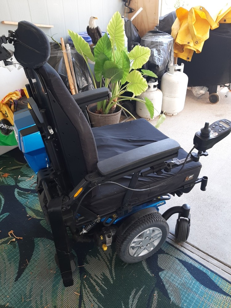 Mobility Chair Battery Operated