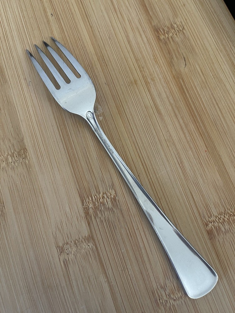 Oneida Stainless Beaded Artistry NEEDLEPOINT Dinner Fork 7.25"