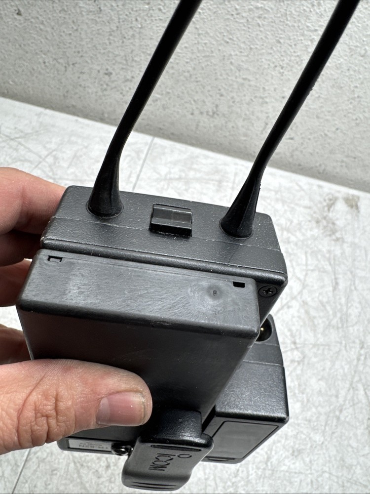 Telex TR-82N Wireless Intercom UHF UNTESTED