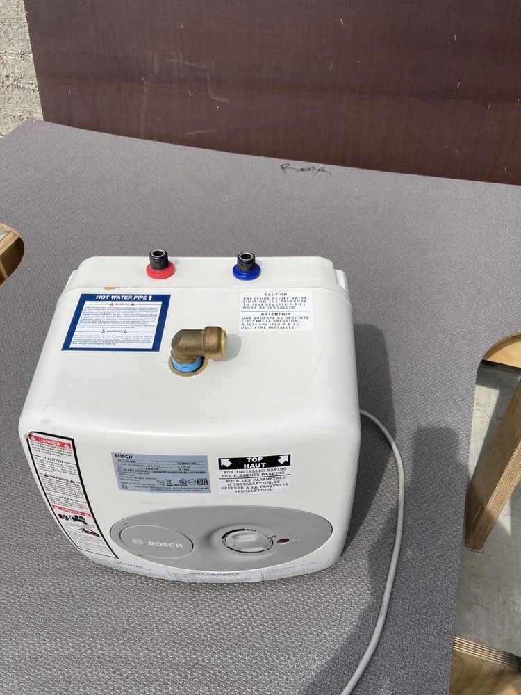 Bosch Tronic 3000T Mini-Tank Electric Water Heater - New Without Box