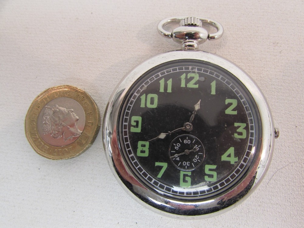 (ref288CC) Eaglemoss 1913 Navy Pilot Quartz Pocket Watch Needs Battery