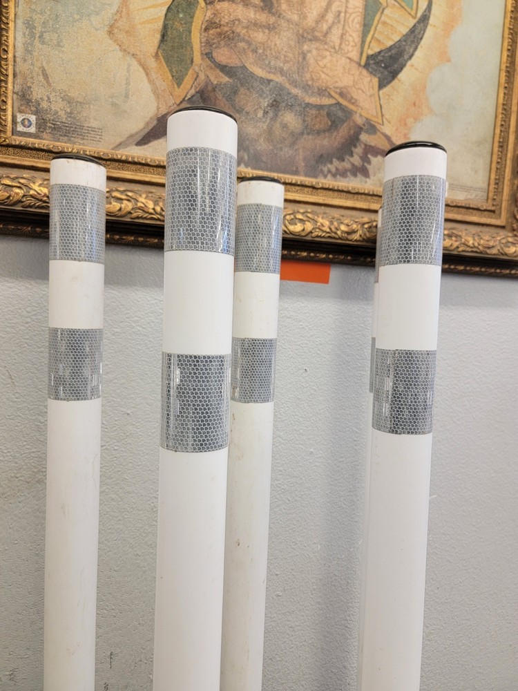 (7)ULINE Flexible Delineator Round Post with Base - 36", White