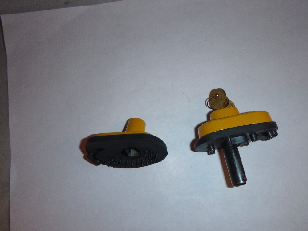 CLUB Keyed Trigger Gun Lock New