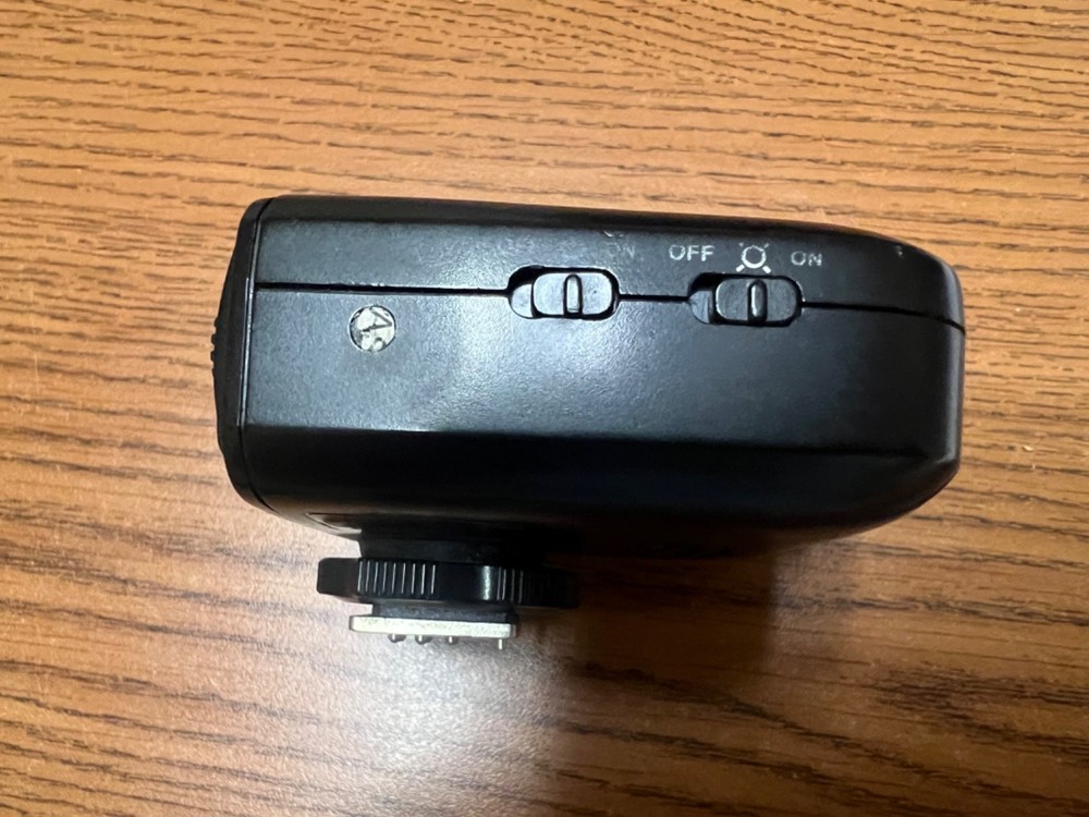 FP Flashpoint R2 T 2.4G Wireless eTTL Flash Trigger Transmitter - Canon TESTED