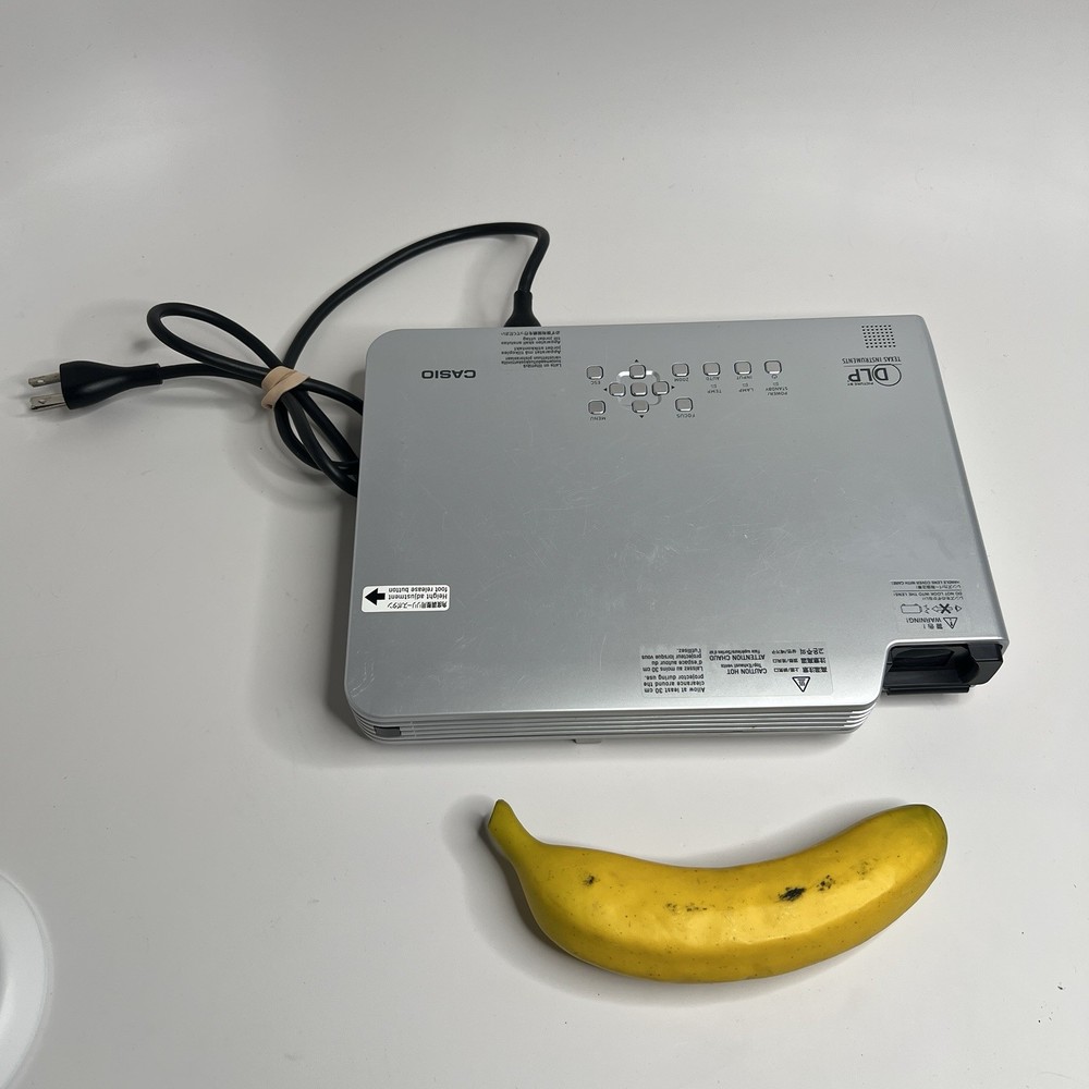 CASIO XJ - S33 DLP Slim Projector 📽️ TESTED WORKS